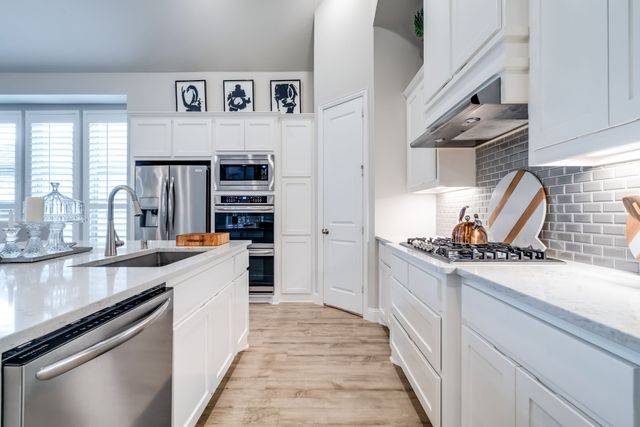 9309 Lemon Drive, Argyle, TX 76226