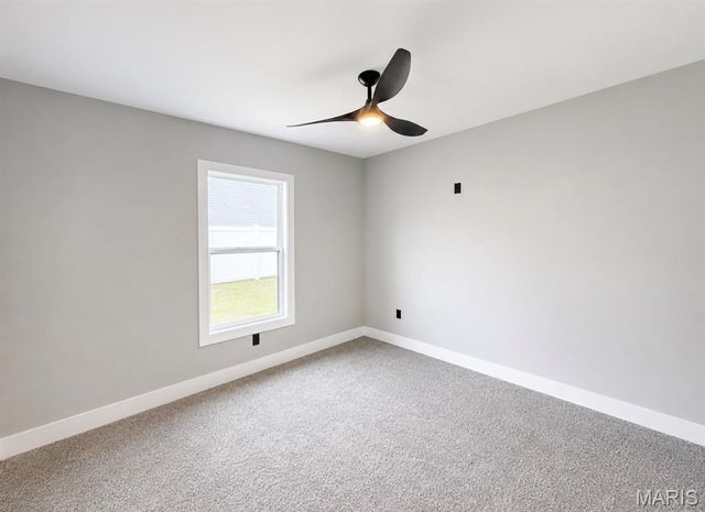 202 Jimmy H Drive, Jonesburg, MO 63351