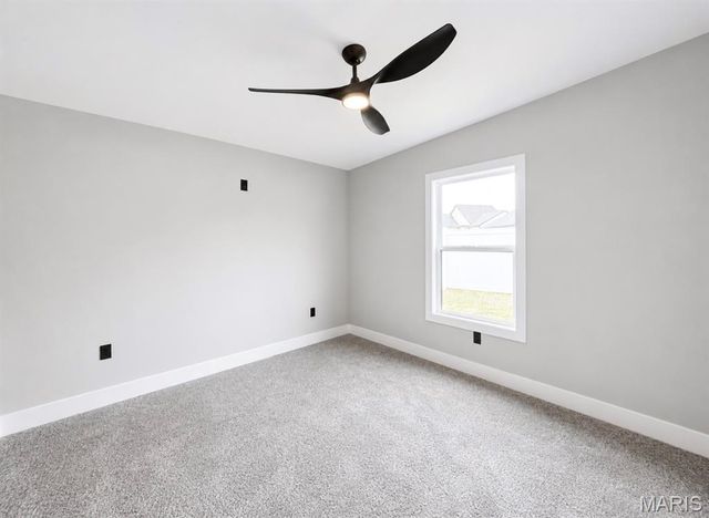 202 Jimmy H Drive, Jonesburg, MO 63351