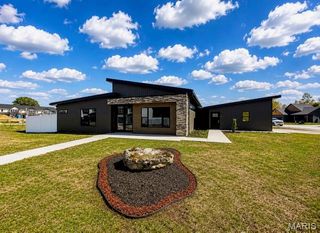 202 Jimmy H Drive, Jonesburg, MO 63351