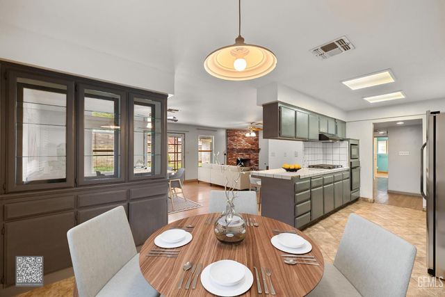 10000 Marilee Avenue, Bakersfield, CA 93312