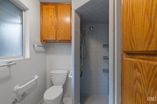 10000 Marilee Avenue, Bakersfield, CA 93312