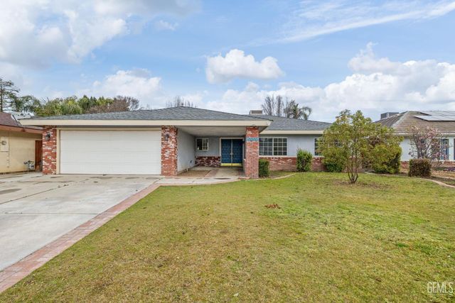 10000 Marilee Avenue, Bakersfield, CA 93312