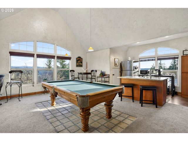 18380 S FERGUSON Rd, Oregon City, OR 97045