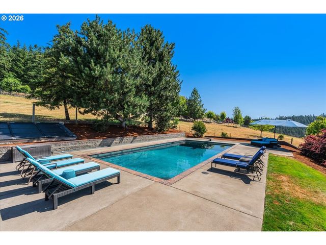 18380 S FERGUSON Rd, Oregon City, OR 97045