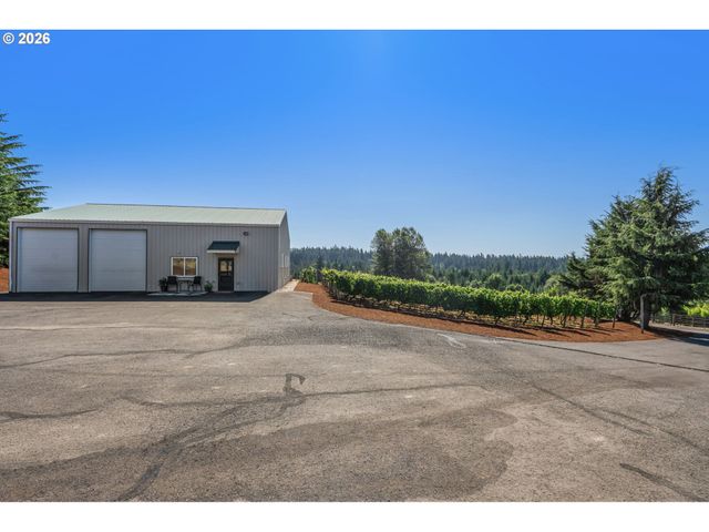 18380 S FERGUSON Rd, Oregon City, OR 97045