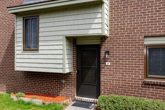 37 Elderwood Drive 37, Stoughton, MA 02072