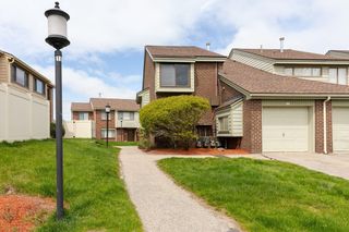 37 Elderwood Drive 37, Stoughton, MA 02072