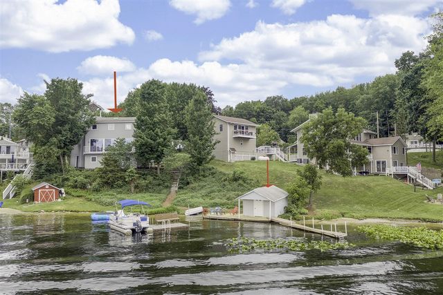 15657 Lakeview Drive, Buchanan, MI 49107