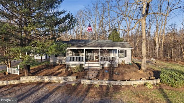 151 SASSAFRAS LN, Clear Brook, VA 22624