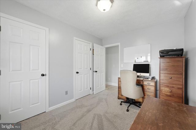 151 SASSAFRAS LN, Clear Brook, VA 22624