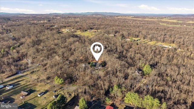 151 SASSAFRAS LN, Clear Brook, VA 22624