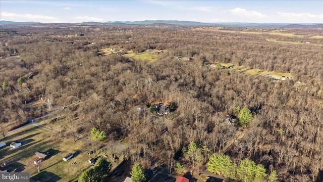 151 SASSAFRAS LN, Clear Brook, VA 22624