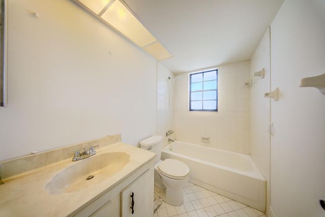 4720 Oak Terrace Drive, Greenacres, FL 33463