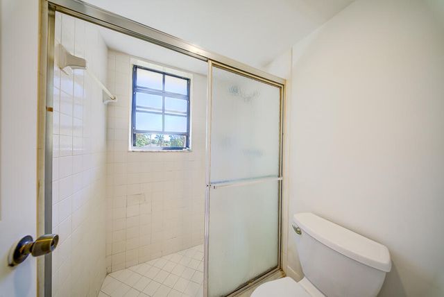 4720 Oak Terrace Drive, Greenacres, FL 33463