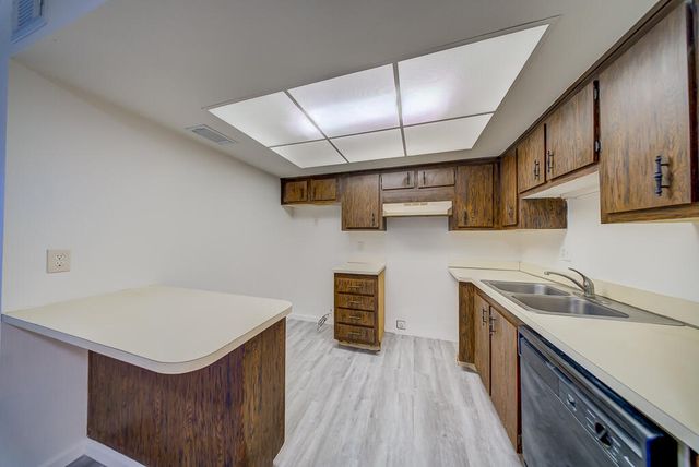 4720 Oak Terrace Drive, Greenacres, FL 33463