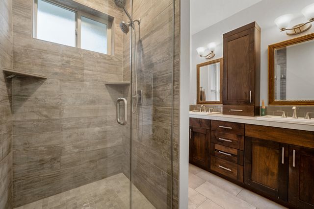 1957 Turnstone Road, Redmond, OR 97756