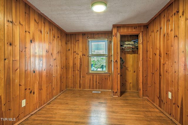 1020 Florida Avenue, Bristol, TN 37620