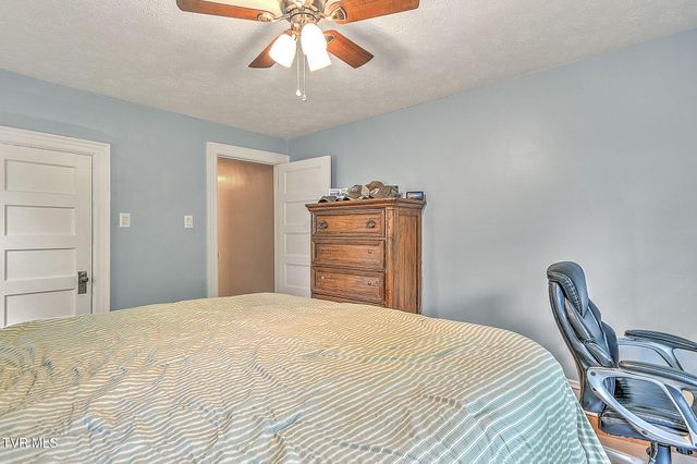 1020 Florida Avenue, Bristol, TN 37620