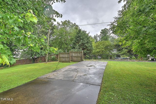 1020 Florida Avenue, Bristol, TN 37620