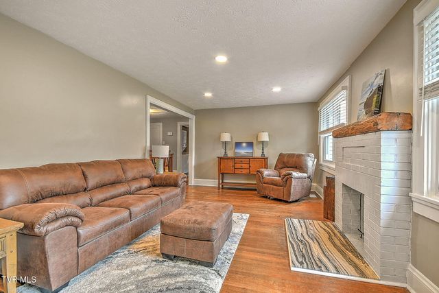 1020 Florida Avenue, Bristol, TN 37620