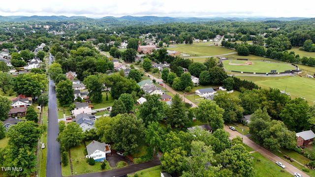1020 Florida Avenue, Bristol, TN 37620