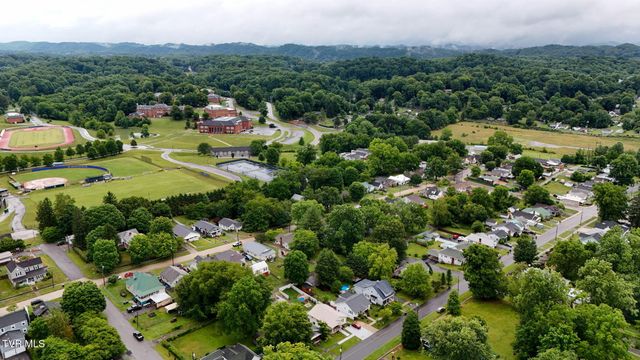 1020 Florida Avenue, Bristol, TN 37620