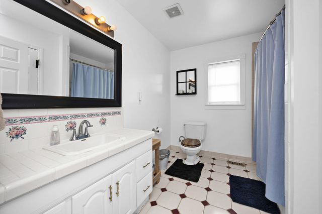 73 Sea Cadet Court, Lancaster, KY 40444