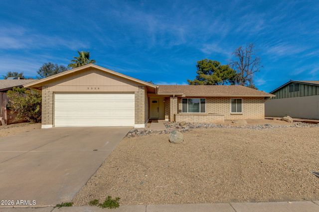 5338 W Freeway Lane, Glendale, AZ 85302