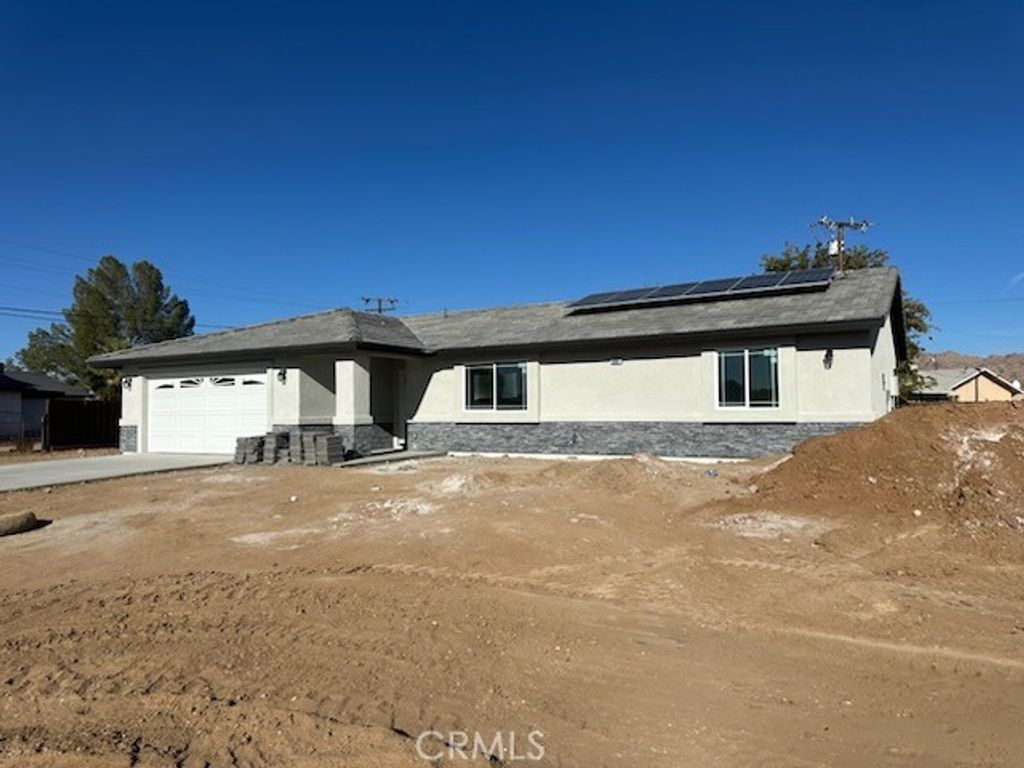 16681 Osage Road, Apple Valley, CA 92307
