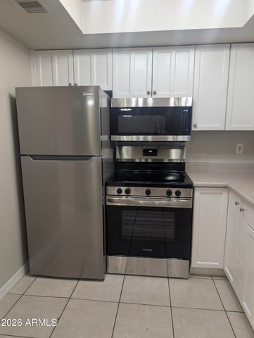 820 W UNIVERSITY Drive 19, Tempe, AZ 85281