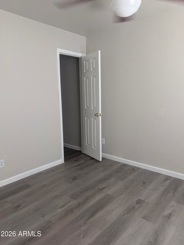 820 W UNIVERSITY Drive 19, Tempe, AZ 85281