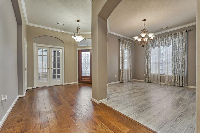 28 Misty Harbor E, Montgomery, TX 77356