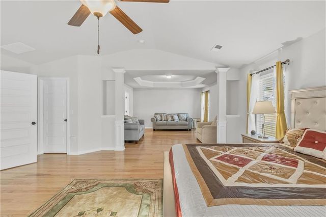 684 Lakehaven Lane, Loganville, GA 30052