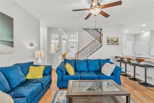 684 Lakehaven Lane, Loganville, GA 30052