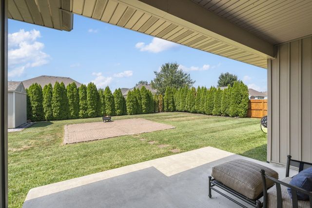 639 N Rockingham Avenue, Nixa, MO 65714