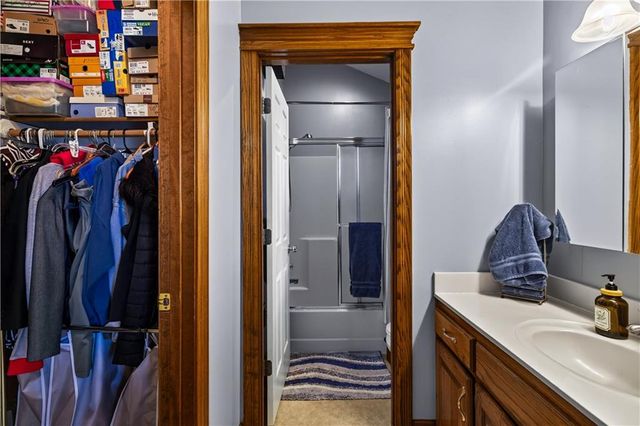 105 W South Street, Spring Hill, KS 66083