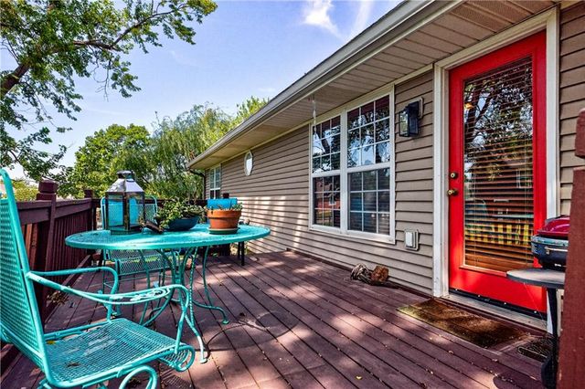 105 W South Street, Spring Hill, KS 66083