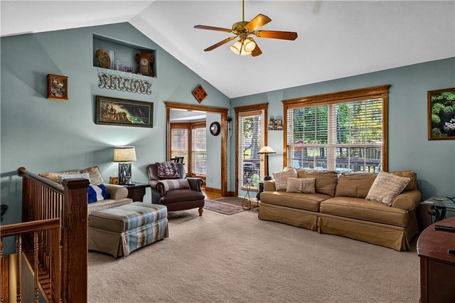 105 W South Street, Spring Hill, KS 66083