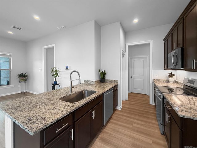 28439 Middlebrook Way, Denham Springs, LA 70726
