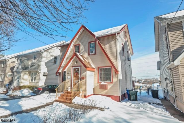 47 Elycroft Pkwy, Rutherford Boro, NJ 07070