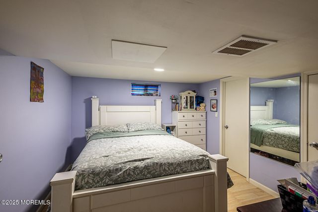 28 Baylor Street, Toms River, NJ 08757