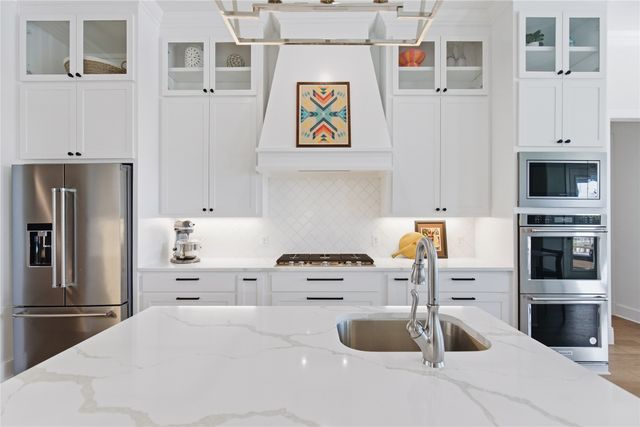 7754 Barber Ranch Road, Fort Worth, TX 76126