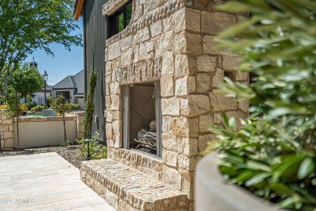 3506 N CRYSTAL PEAK Circle, Mesa, AZ 85207