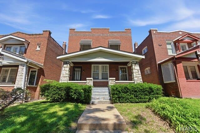 5847 Goener Avenue, St Louis, MO 63116