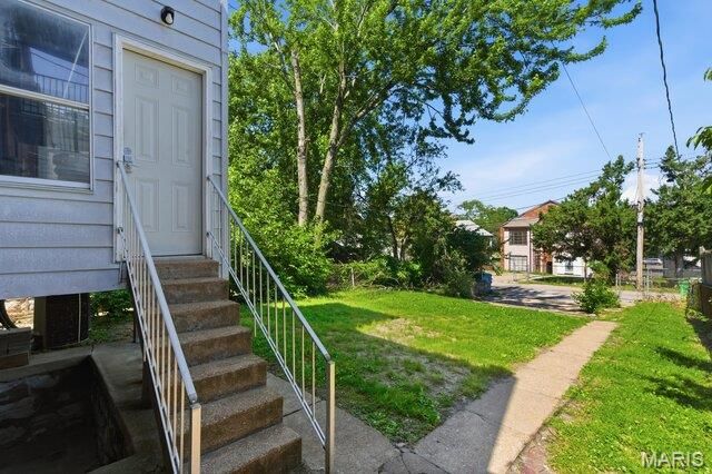 5847 Goener Avenue, St Louis, MO 63116