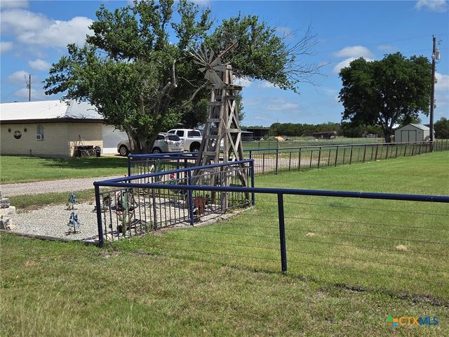 113 Leisure Acres Drive, Gatesville, TX 76528