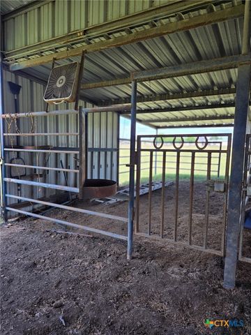113 Leisure Acres Drive, Gatesville, TX 76528