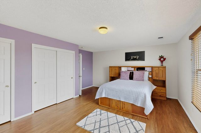 3032 Cochiti Street NE, Rio Rancho, NM 87144