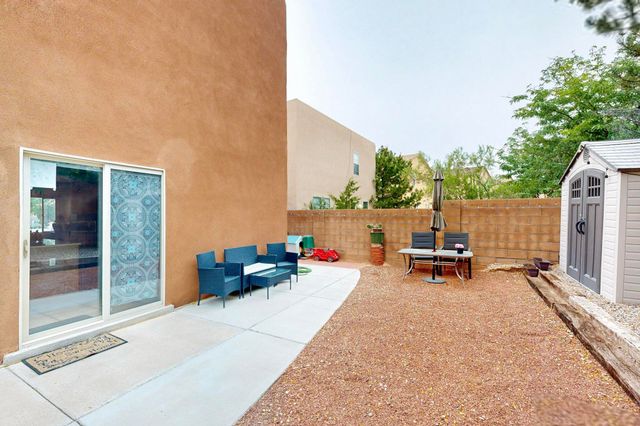 3032 Cochiti Street NE, Rio Rancho, NM 87144